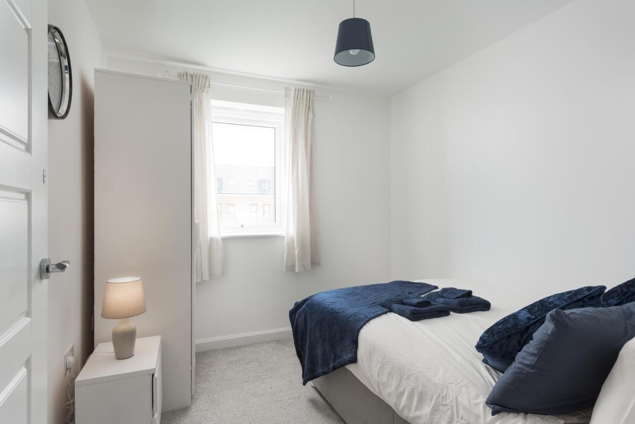 Two Bedroom Apartment - Milton Keynes By Aryas Properties Broughton  Екстериор снимка